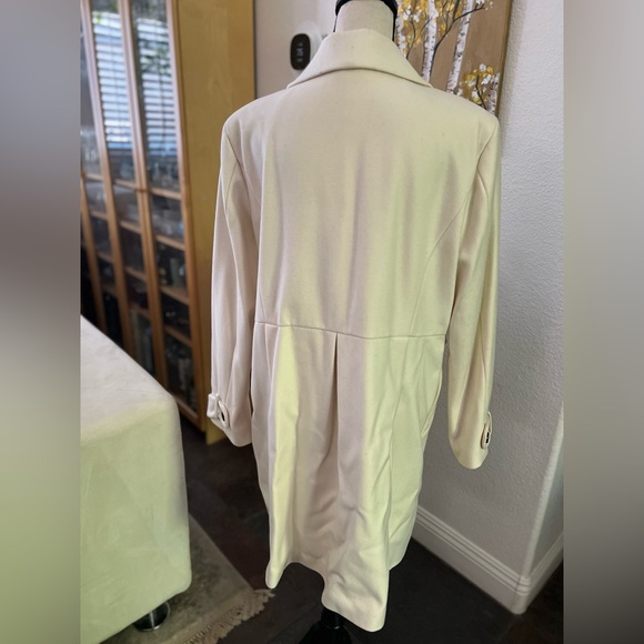 Old Navy - cream longer double breasted peacoat - Picture 6 of 10